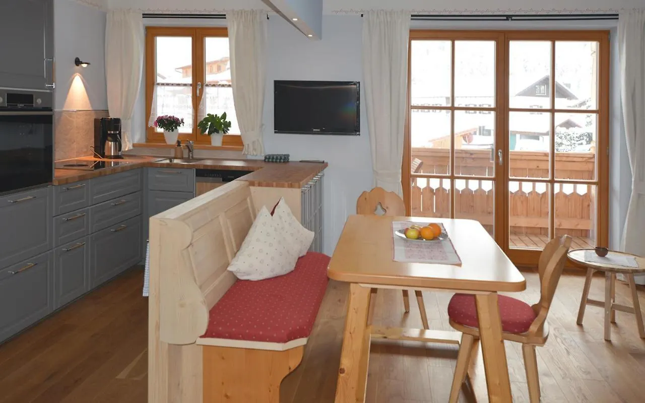 Bed & Breakfast Gaestehaus Wild-Schuetz Schwangau